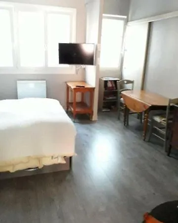 Le Treport 2P 30M2 Rdc Tout A Pied 2Mn Plage Port Funiculaire Casino Exterior photo