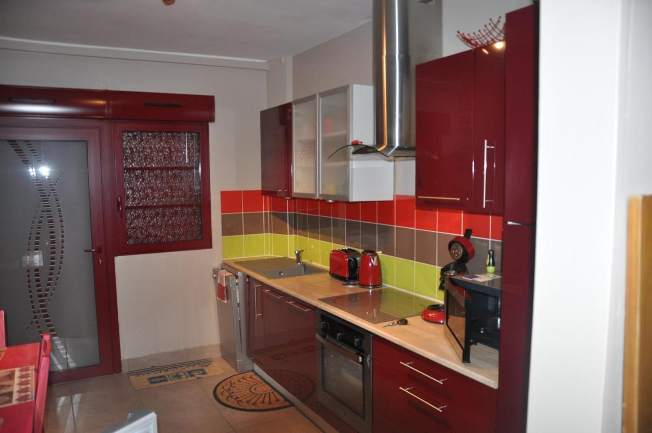 Ferienhaus 2p 30m2 Rdc A Pied 2mn Port Funiculaire Casino *